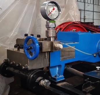 China Smooth Running High Pressure Pump With  SS / Steel Suction And Discharge Valves for sale
