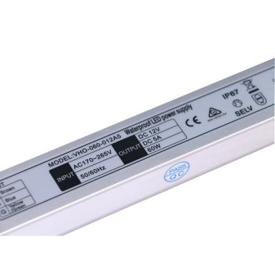 China Conductor delgado de la fuente de alimentación LED de la prenda impermeable de IP67 LED para la luz de neón de la tira en venta