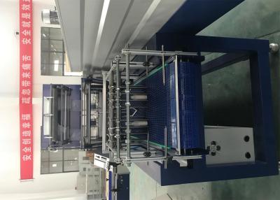 China Máquina automática del plástico de embalar de la película de la contracción del calor de la bandeja con velocidad en venta