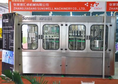 China Máquinas de enchimento de água mineral de garrafa PET engarrafamento linha equipamento com plástico tampa de rosca à venda