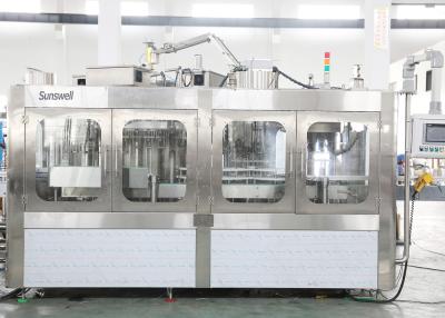 Chine 3 dans 1 machine de remplissage de bière de la bouteille en verre 40000BPH 750ml à vendre