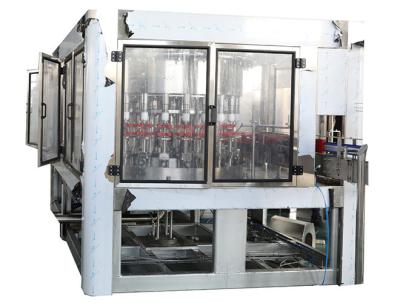 中国 アルミ ホイルのシーリング機械が付いているPEのHDPEのびんの熱い充填機 販売のため