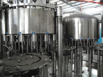 Chine 4 dans 1 machine de remplissage non carbonatée de piston de pulpe de jus à vendre