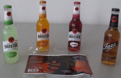China PP / PE / etiqueta adhesiva impermeable Self OPS para bebida embotellada en venta