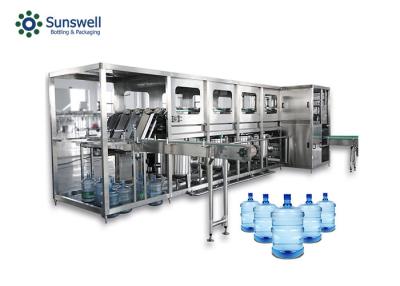 Chine Machine de remplissage de bouteilles en plastique 5 de gallon de l'eau de remplissage d'ANIMAL FAMILIER automatique de la machine 19L à vendre