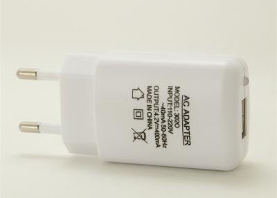 Chine Chargeur de batterie d'ion d'USB Li de design compact 4.2V avec le câble d'USB 12 mois de garantie à vendre