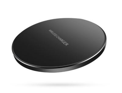 China Portable Wifi Mobile Charger , Iphone / Samsung Galaxy Qi Wireless Charger Charging Pad for sale