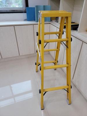 China Multicolor Anti Rust 8ft Fiberglass Ladder FRP Twin Step Ladder For Construction for sale