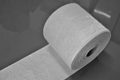 China High Reinforced Unidirectional Fiberglass Tape Fabric Roll No Binder for sale