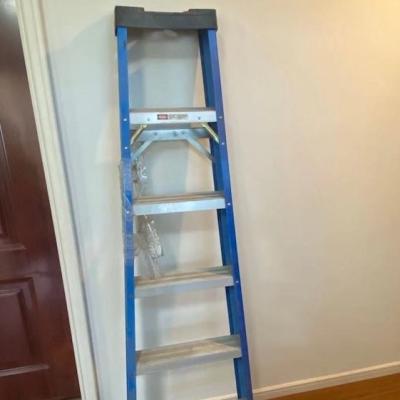 China Fireproof 10 Foot 12 Foot Lightweight FRP Step Ladder Anti Aging for sale