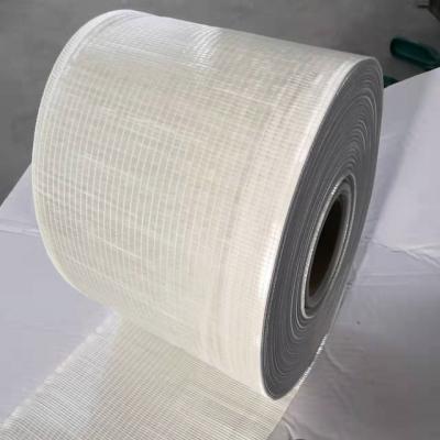 Chine Tissu unidirectionnel de fibre de verre de 90 degrés 227g latitudinal simple pour le grand tuyau de FRP à vendre