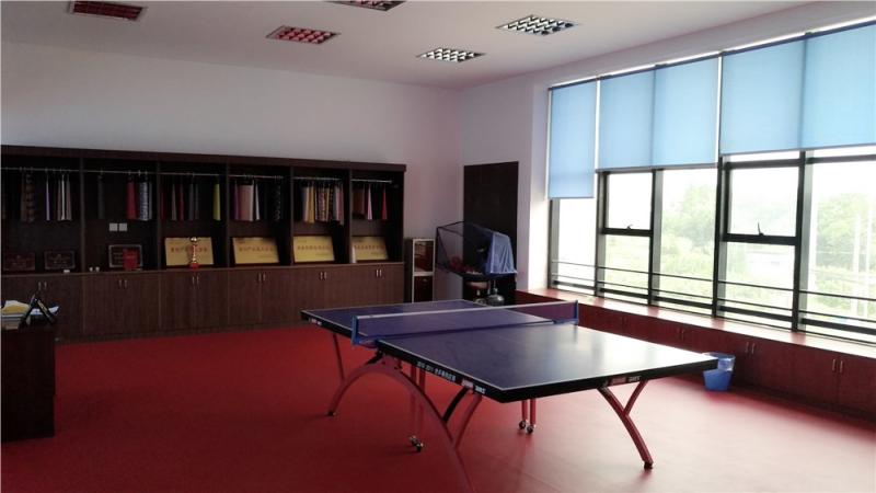 Verified China supplier - Haining City Hongyi Warp Knitting Co., Ltd.