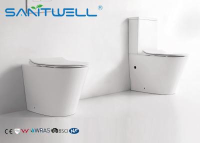 China Die randlose Toilette, die zurück zu Wand keramisch ist, waschen unten p-Blockierbadezimmer-Schüssel mit Weiche-Abschluss nahes Seat verband Toiletten zu verkaufen