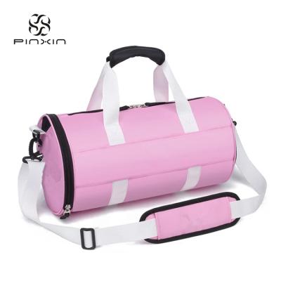 China Wholesale High Quality Water Resistant Pink Sports Outdoor Teen Lady Bags Travel Bag For Women for sale