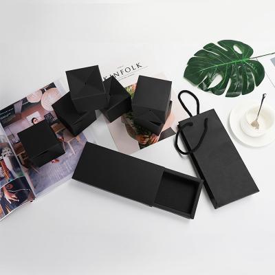 China Caja de empaquetado hecha a mano de la bomba de explosión de la caja de regalo de la sorpresa de la caja de regalo de la novedad de DIY en venta