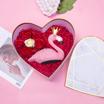 China Herz formte kundenspezifisches Pappgeschenk-Verpackenkasten Pantone-Farbe zu verkaufen
