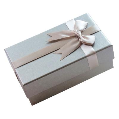 China Perfume Candy Cosmetics Gift Packaging Box Lid And Base Gift Box With Ribbon Bowknot for sale