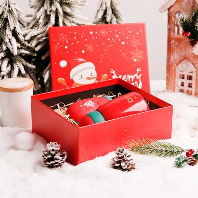 China La caja modificada para requisitos particulares fábrica de la Nochebuena del caramelo de Halloween sorprendió las bolsas de papel del regalo en venta