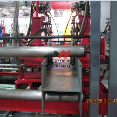 Chine Chaîne de production arrière de poutre en double T de machine de soudure soudeuse horizontale de SCIE à vendre