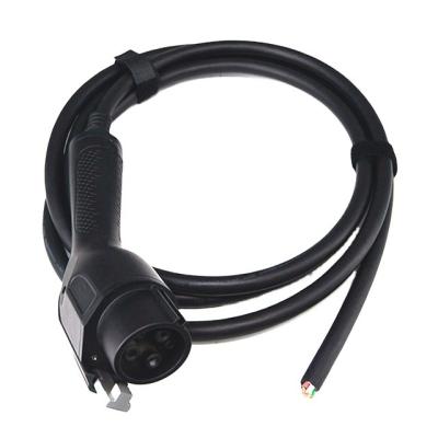China SAE J1772 Electric Car Plug In At Home 110V CCS Type 2 Connector for sale