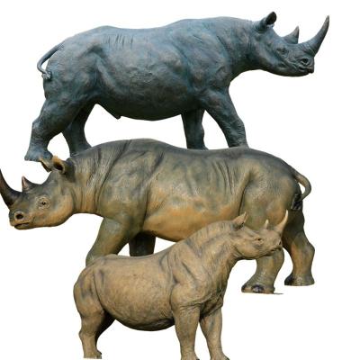 China OEM Outdoor Resin Animal Sculpture / Fiberglass Lifelike Rhinoceros Statues for sale