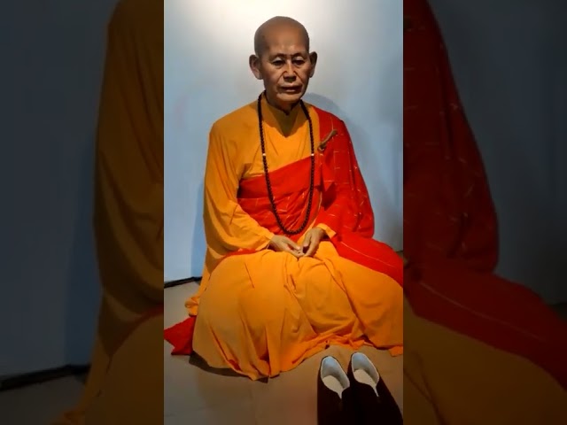 Lifesize Monk Silicone Male Mannequin Monk Wax Figure OEM