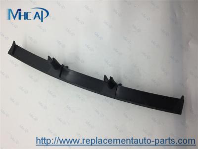 China Replacement Brand Auto Body Parts Front Bumper Replacement Grille Guards 51117033702 for sale