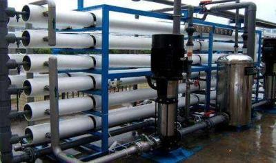 China sistema de tratamiento de aguas desmineralizadas de la planta industrial del RO de 1000L/H 2000L/H en venta