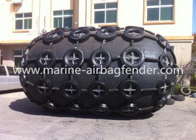 China Defensas de goma buque-buque de Pneuamtic los 2.0m*3.5m 50kPa con la red de cadena del neumático en venta