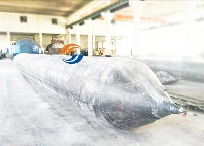 China Inflatable Ship Watering Air Bags Diameter Length Customize For Boat Lifting for sale