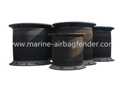 China Cell Marine Rubber Fender D Shaped Rubber Bumper For Container Vessel Terminals for sale