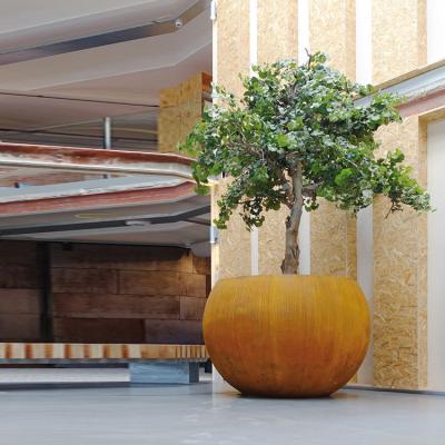 China 1000mm Raised Sphere Shaped Outdoor Metal Planter For Shopping Mall for sale