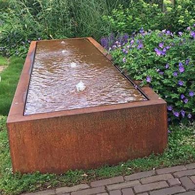 China Weather Resistant Rusted Steel Water Feature 600mm Rectangular for sale
