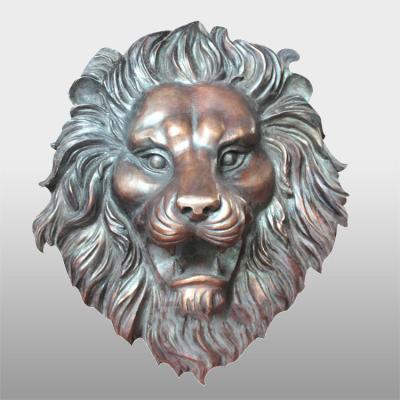 China 18 Inch Height Rusted Lion Face Sculpture Unique Cast Iron for sale