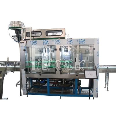China Agua pura cadena de producción del agua 600BPH/900BPH de la máquina de rellenar del barril de la botella de 5 galones en venta
