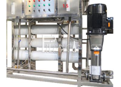 Chine Machine de traitement de l'eau d'osmose d'inversion du remplissage de bouteilles 5TPH à vendre
