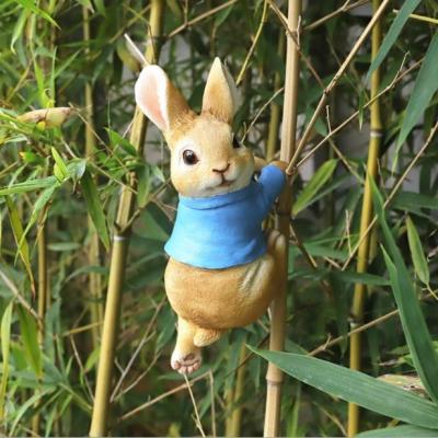 China Creative Garden Cartoon Rabbit Hanging Resin Garden Decoration for sale