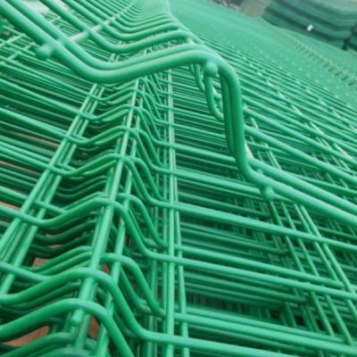 China 3mm 4mm Welded PVC Coated 3D Wire Mesh Fence Green PVC Coated for sale