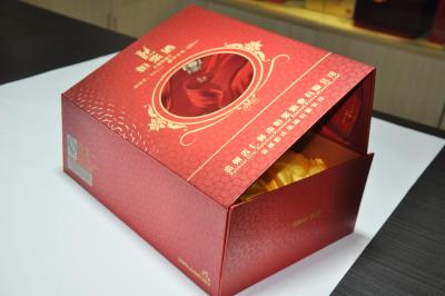 Chine boîte imprimée à vin de carton du papier 157gsm enduit pour l'emballage de cadeau avec la mousse de styrol à vendre