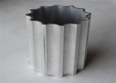 China Los postes de la lámpara sacaron proceso de la protuberancia de la aleación de aluminio de los perfiles del aluminio en venta