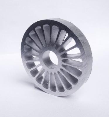 Китай Электрическое колесо алюминиевого сплава колеса случая вагонетки двери прессовало алюминиевая отливка продается