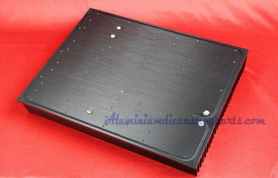 China El negro anodiza el disipador de calor de aluminio de la protuberancia de las piezas de los disipadores de calor para el LED en venta