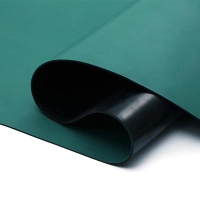 China High Temperature Reclaimed Antistatic ESD Mat Roll Green Smooth Cleanroom Floor Table for sale