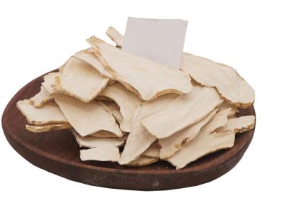China Dehydrated Horseradish Main Root Flakes Hand Peeled Dried Horseradish Chips / Flakes for sale