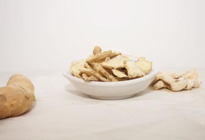 China New Crop Organic Dehydrated Vegetables Air Dried Ginger Flakes In Stock for sale