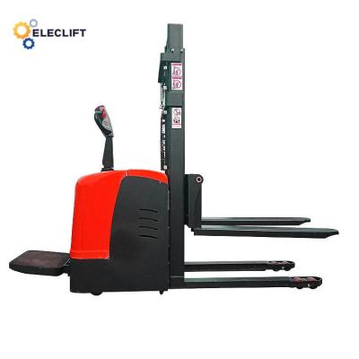 China 2.2Kw Battery Operated Electric Stacker Forklift 5000mm Lift Height en venta