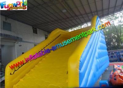 China Diapositiva inflable durable de la rampa de Zorb de los juegos de los deportes para el balanceo humano de la bola del hámster en venta