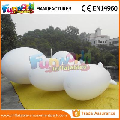 China Color blanco o modificado para requisitos particulares gigante que hace publicidad del dirigible no rígido Com1 del globo del helio de Inflatables expreso en venta