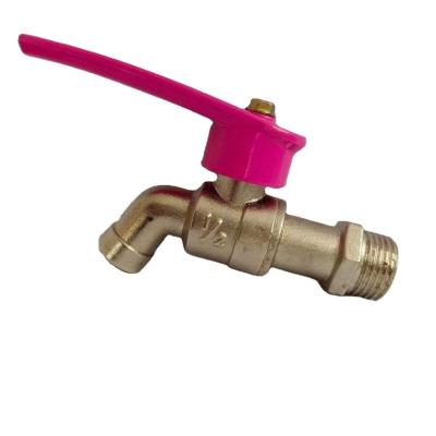 中国 China supplier welcome Brass Bibcock faucet with handle small faucet 販売のため