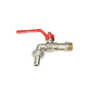 China 1/2 Inch Brass Bibcock Valve with Threaded Connection for Water Distribution for sale